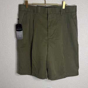 Greg Norman Collection Olive Men's Flat Front Shorts- Size 33